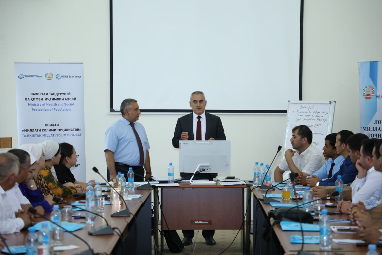 في طاجيكستان، يتم تدريب الأطباء على مكافحة العدوى في حالات الطوارئ