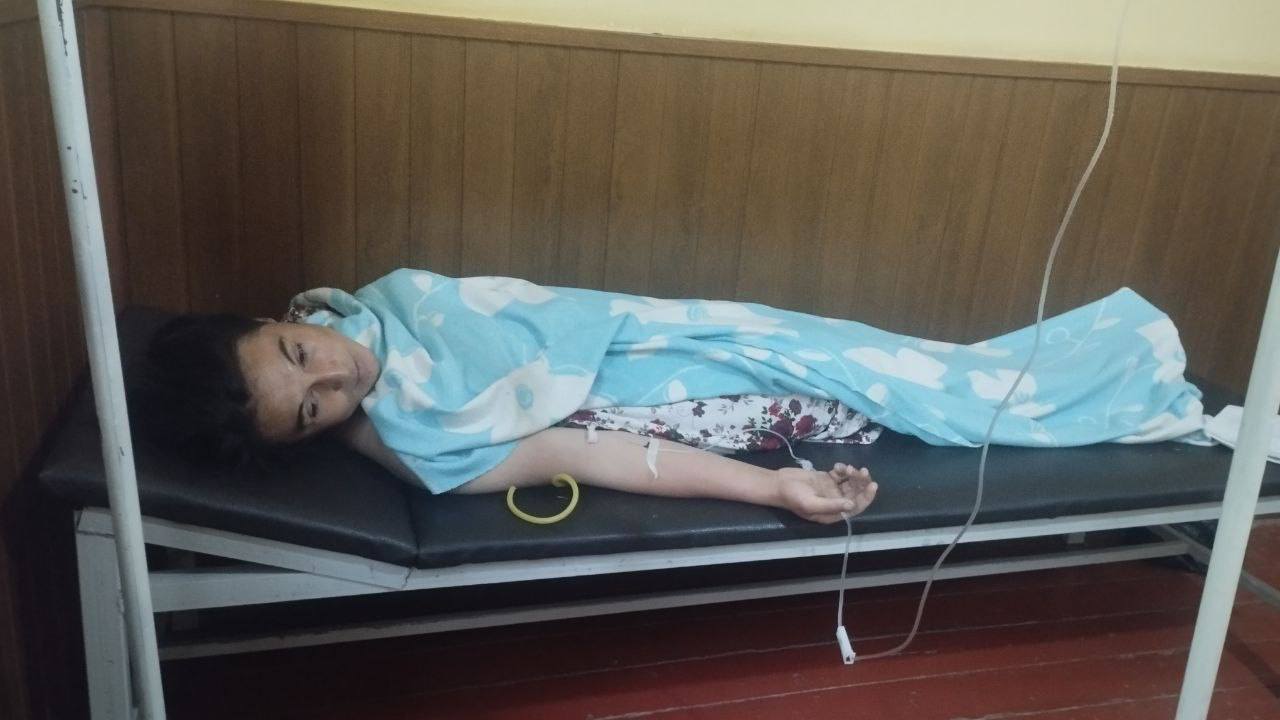 إنقاذ امرأة في خاتلون بعد قفزها من الجسر إلى نهر فخش