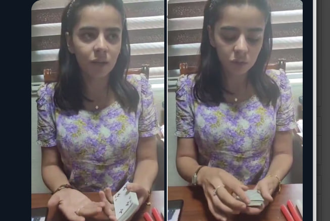تم القبض على امرأة في دوشنبه بتهمة ممارسة السحر وقراءة الطالع.