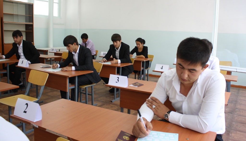 بدأت عملية التسجيل للمرحلة الثالثة من الامتحانات المركزية في طاجيكستان.