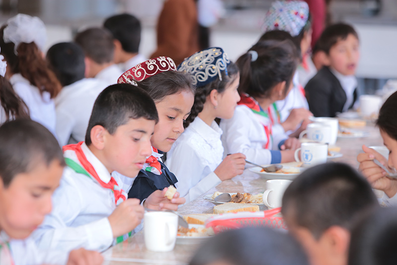 تساعد الوجبات المدرسية على تحسين جودة التعليم
