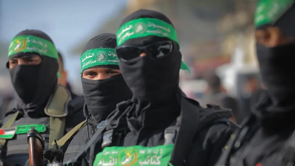 وافقت حماس على إطلاق سراح جميع الرهائن وتسليم السيطرة على غزة