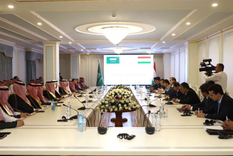 طاجيكستان والمملكة العربية السعودية توقعان مذكرتي تعاون