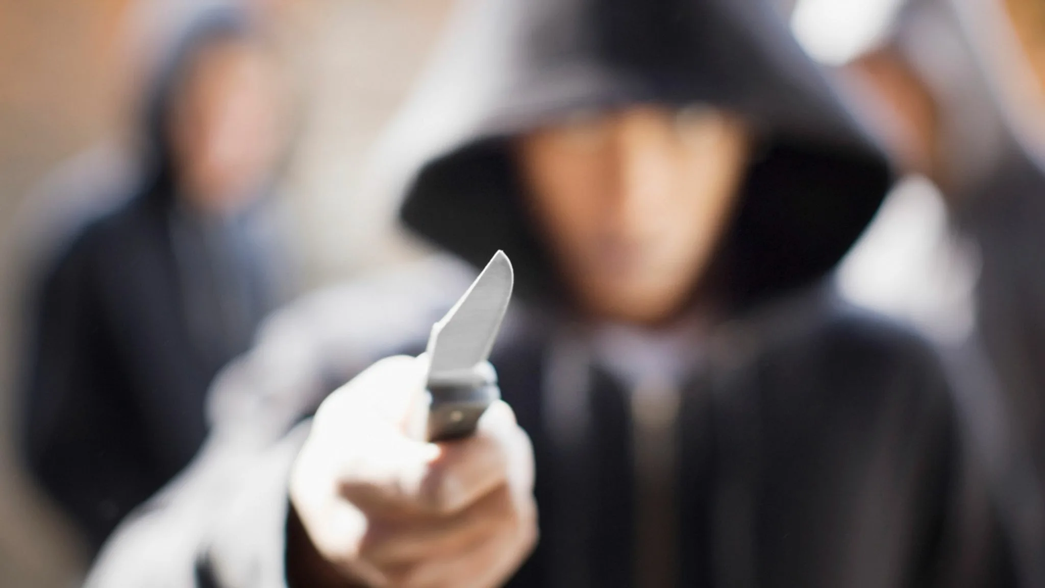 تم اعتقال مراهق يبلغ من العمر 16 عامًا في دوشانبي للاشتباه في ارتكابه سلسلة من السرقات.