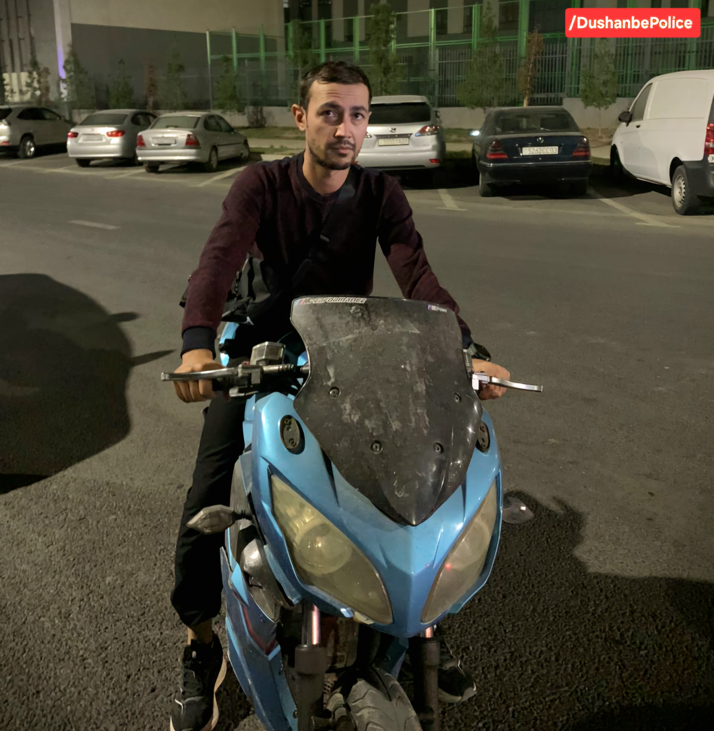 تم القبض على سائق دراجة نارية في دوشانبي بتهمة القيادة تحت تأثير الكحول.