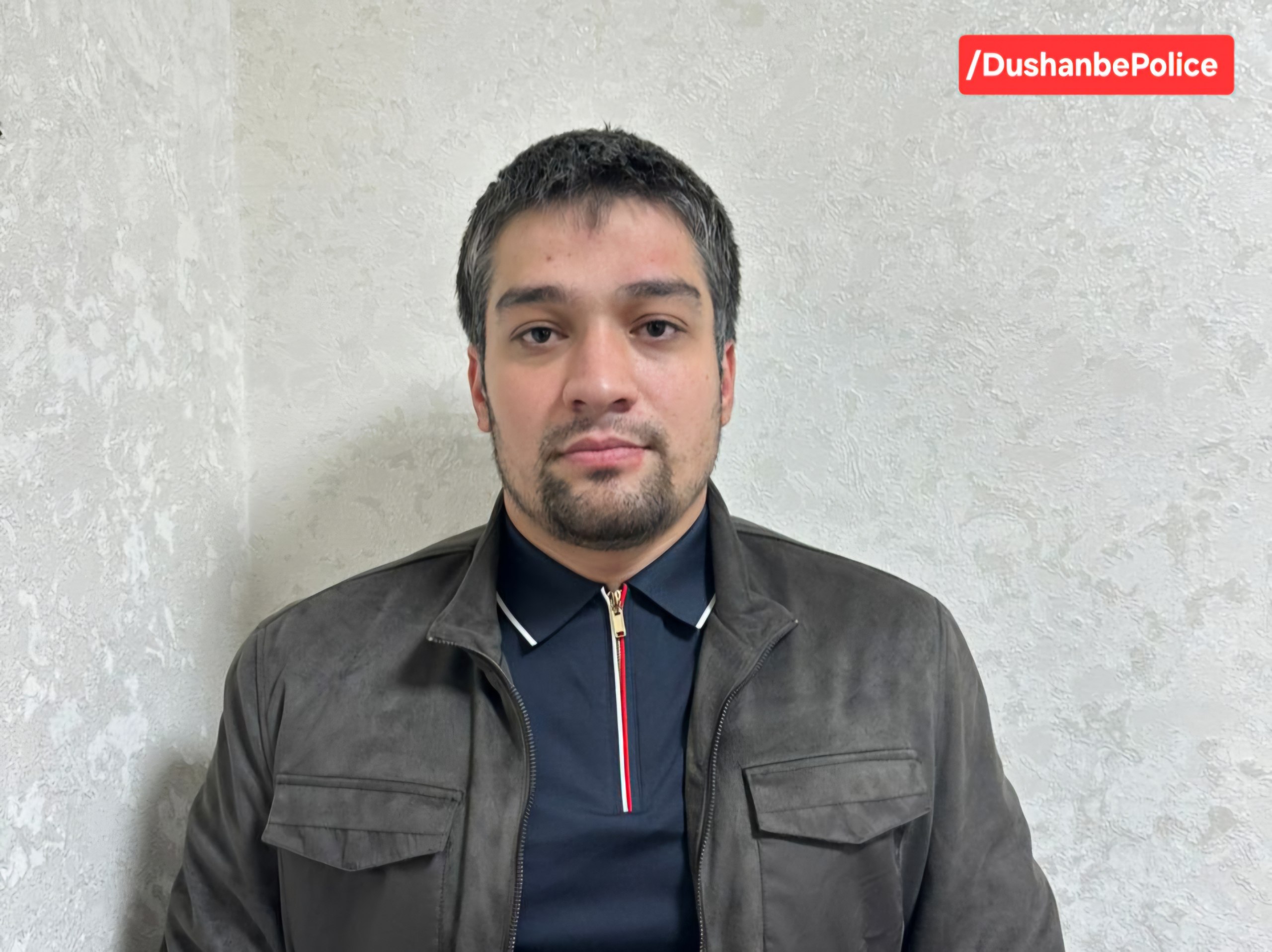 تم اعتقال رجل اعتدى بالضرب على سائق سيارة أجرة في دوشنبه.