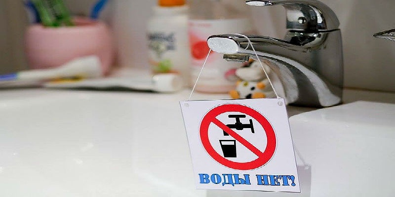 تم إيقاف إمدادات مياه الشرب مؤقتًا في منطقة إسماعيلي سوموني في دوشانبي.