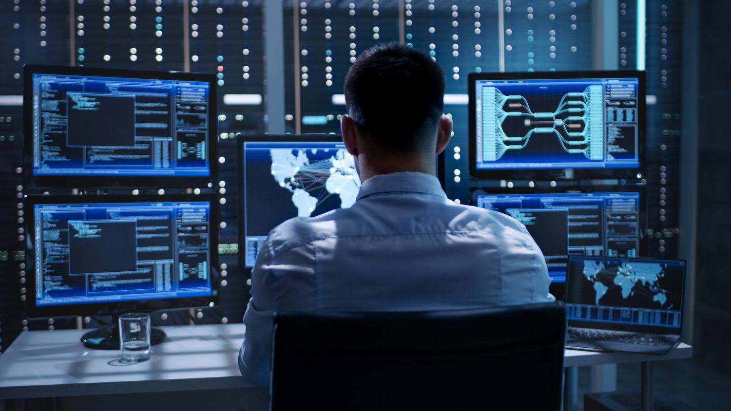 اقترحت طاجيكستان إنشاء فرقة سيبرانية موحدة لرابطة الدول المستقلة لمواجهة التهديدات الرقمية.