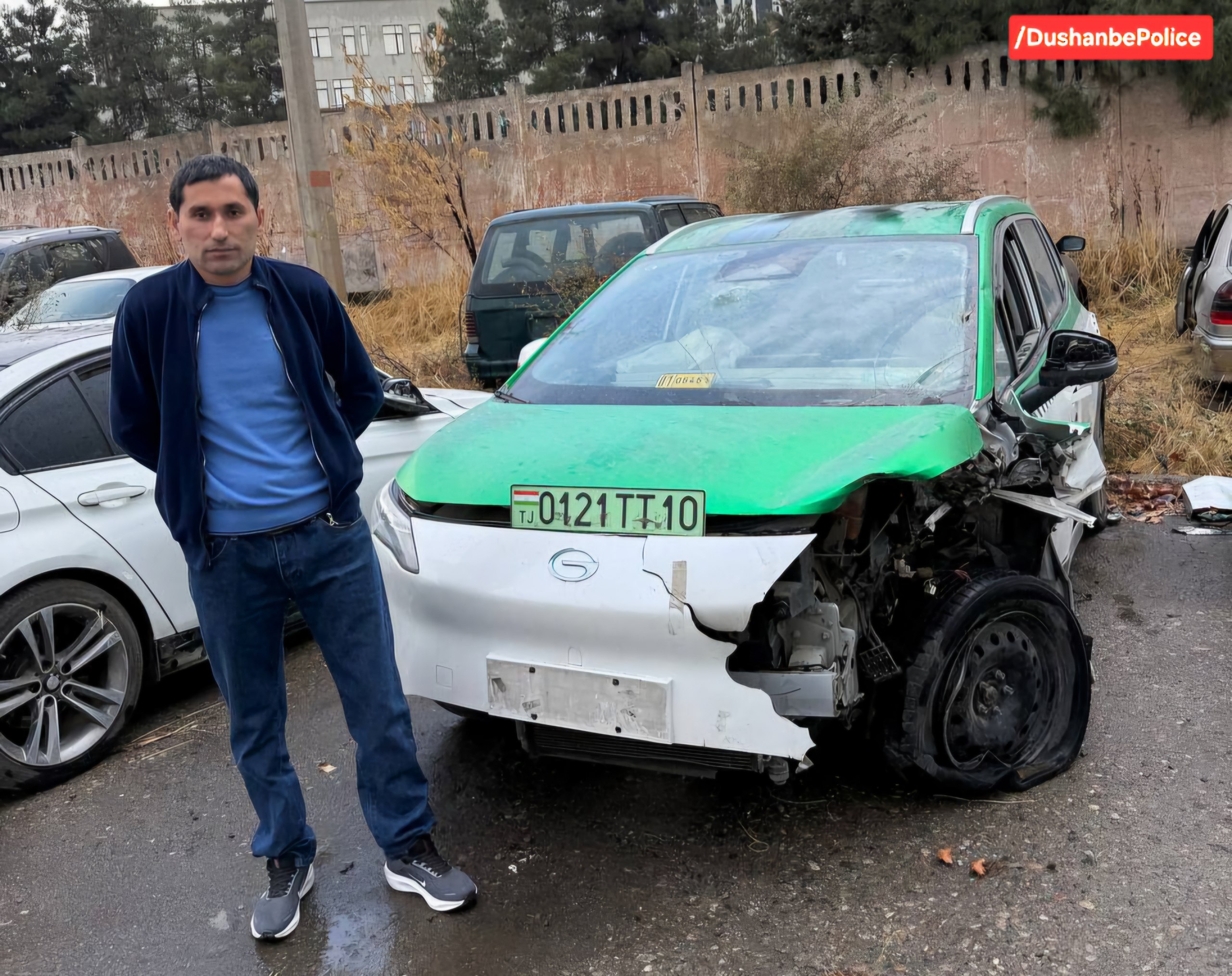 سائق مخمور اصطدم بشاحنة في دوشانبي وتم اعتقاله لمدة 15 يومًا.