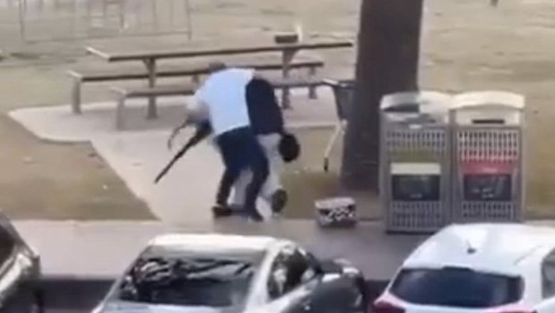 بطل سيدني: المسلم أحمد الأحمد تمكن من تحييد مطلق النار في شاطئ بوندي وأنقذ العشرات من الأشخاص.