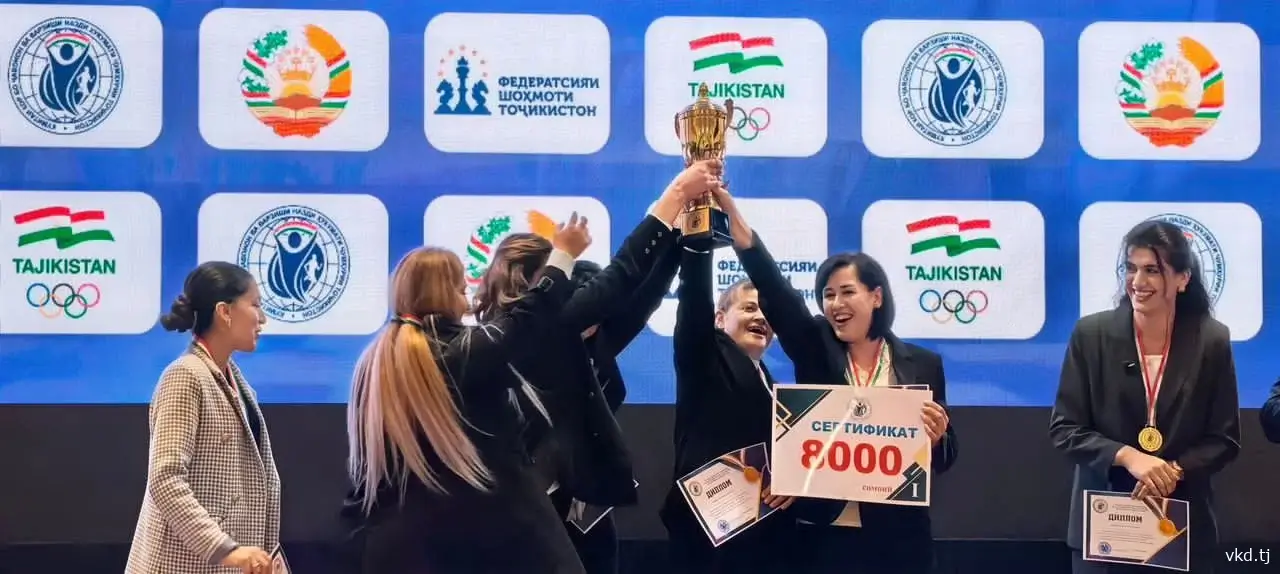 فاز فريق وزارة الداخلية بكأس زعيم الأمة للكرة الطائرة.