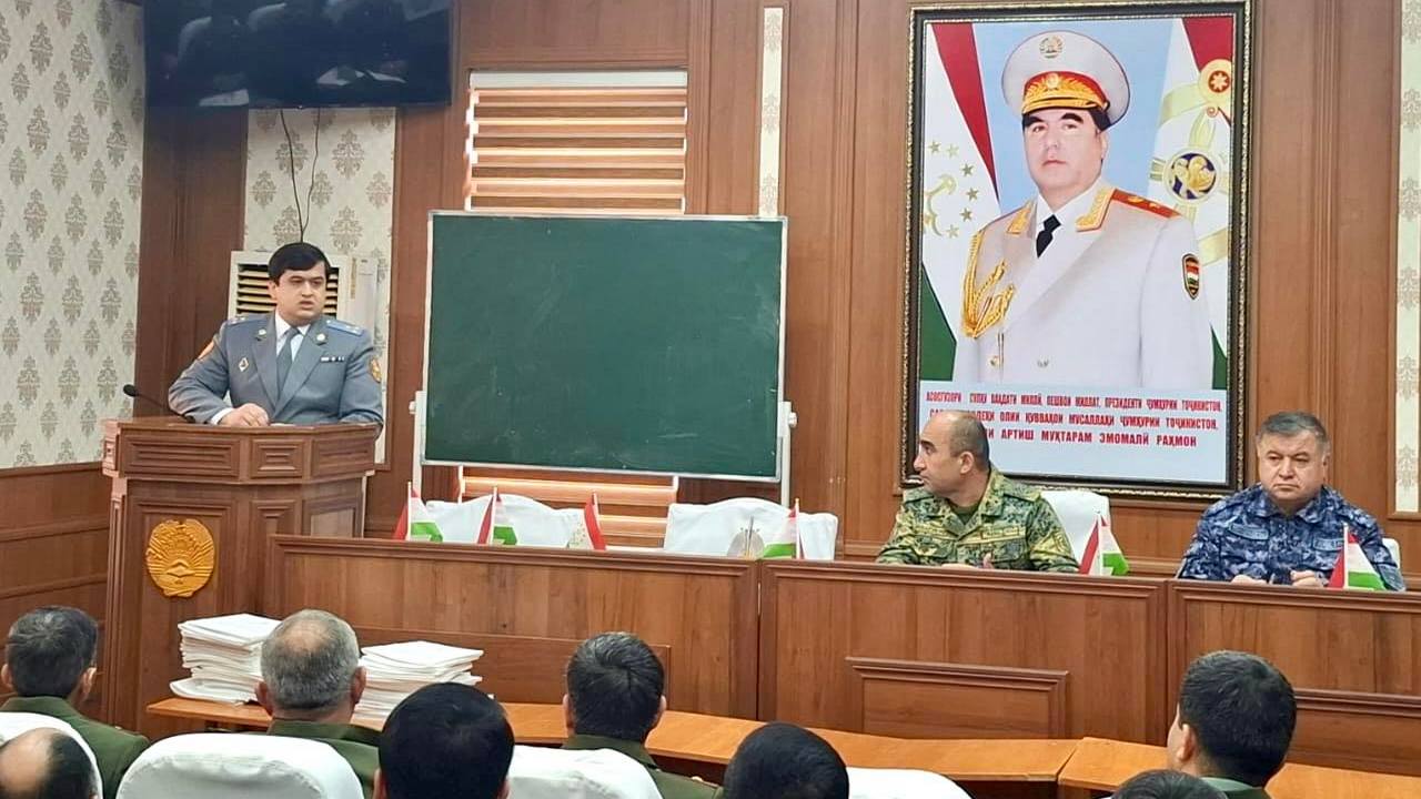 عُقد اجتماع حول قضايا مكافحة الفساد في منطقة ختلون.