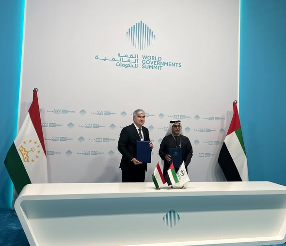 استقطبت طاجيكستان 100 مليون دولار لبناء محطة روجون الكهرومائية.