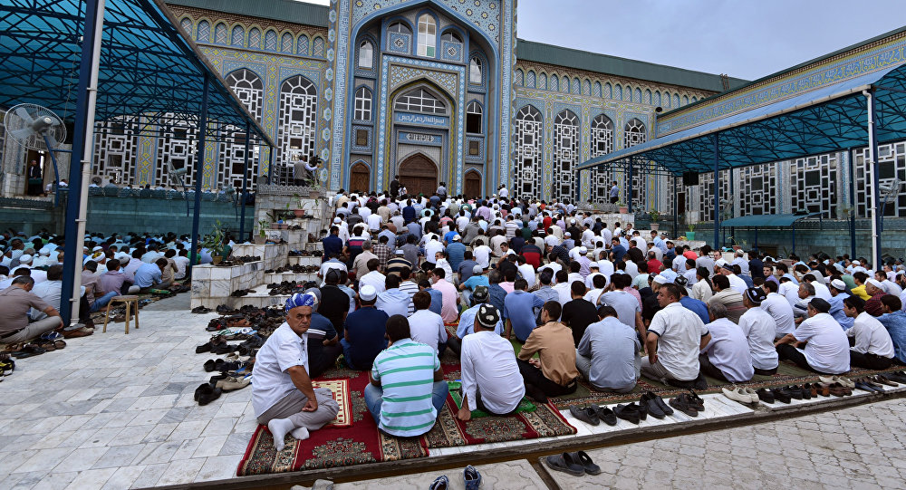 سيبدأ شهر رمضان في طاجيكستان في 19 فبراير.