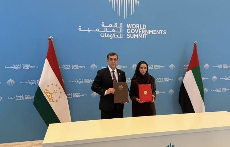 وقّعت طاجيكستان والإمارات العربية المتحدة مذكرة تعاون في مجال الإدارة العامة.