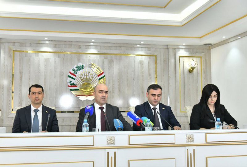 تم تحديد أكثر من 1.2 مليون كيلوغرام من المنتجات الغذائية دون المستوى المطلوب في طاجيكستان في عام 2025.