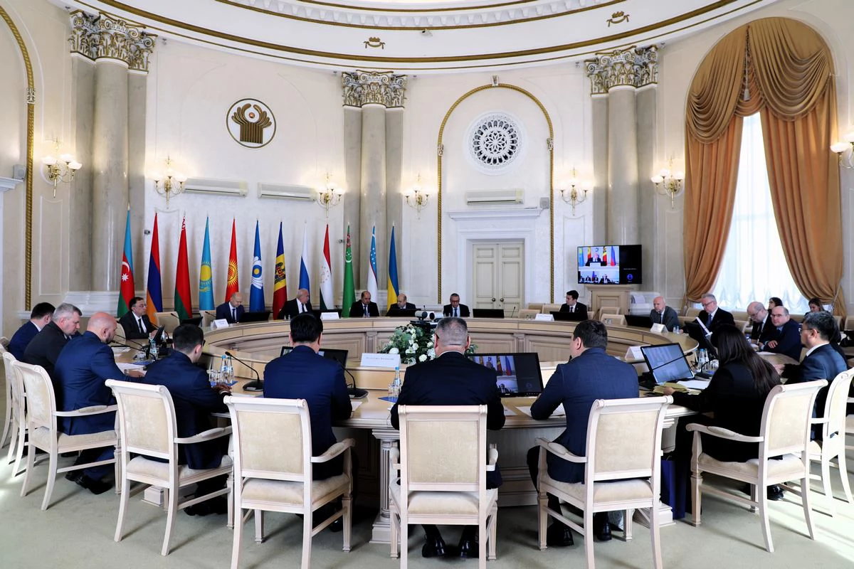 ناقشت الخدمات القنصلية لدول رابطة الدول المستقلة قضايا تقديم المساعدة للمواطنين والتبادل السريع للمعلومات.