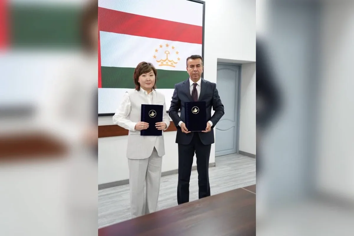 وقع أمناء المظالم في طاجيكستان وقيرغيزستان أول مذكرة تعاون.