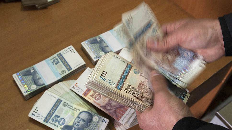 تحقيق: اختلس مدير شركة مقاولات أكثر من 667 ألف سوموني أثناء تنفيذه عقودًا حكومية