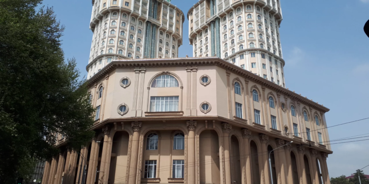 يقوم البنك الوطني لطاجيكستان بتوسيع تعاونه مع صندوق النقد الدولي في مجال إدارة المخاطر.