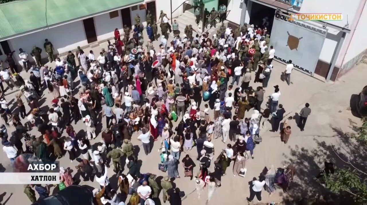 تم إطلاق سراح ما يقرب من 3000 مدان بموجب عفو عام في طاجيكستان.