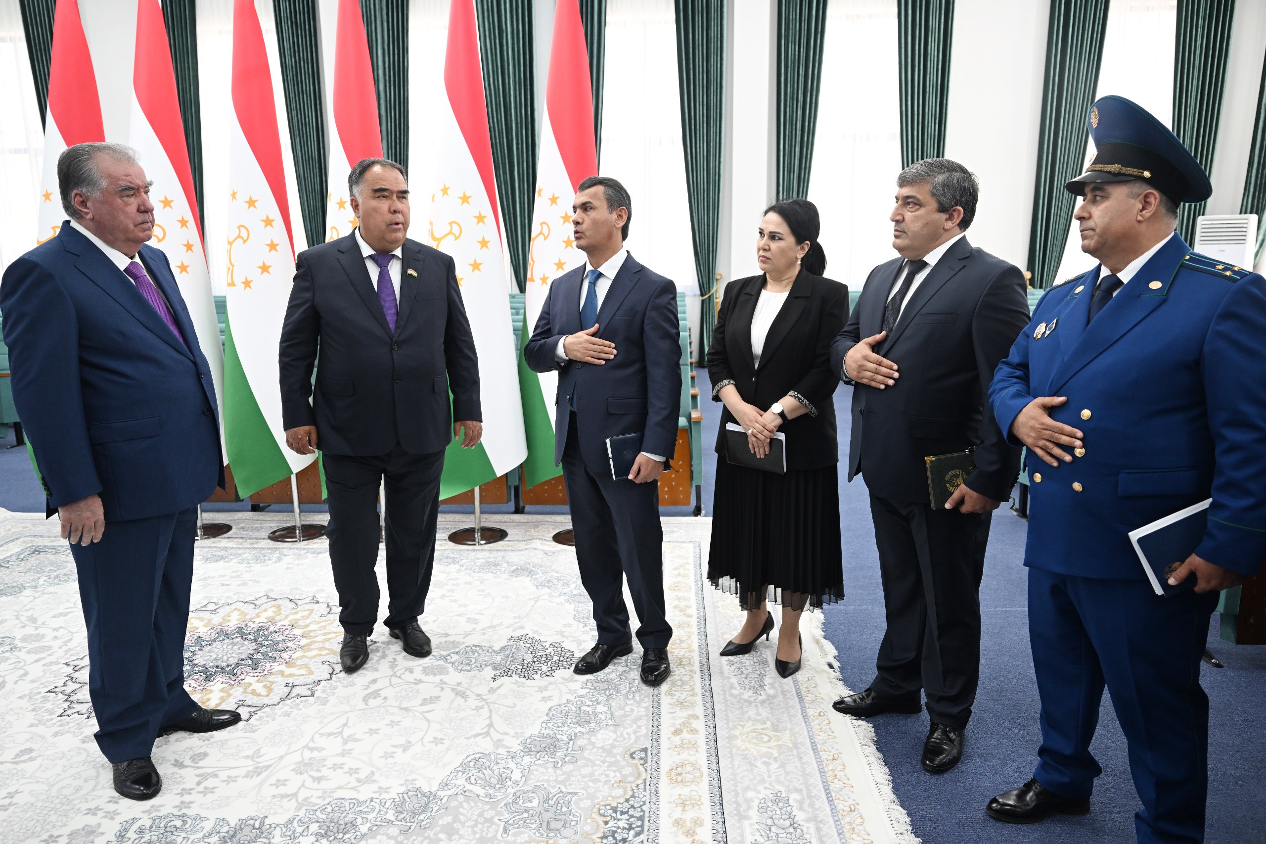 افتتح إمام علي رحمون أربعة مرافق في سغد