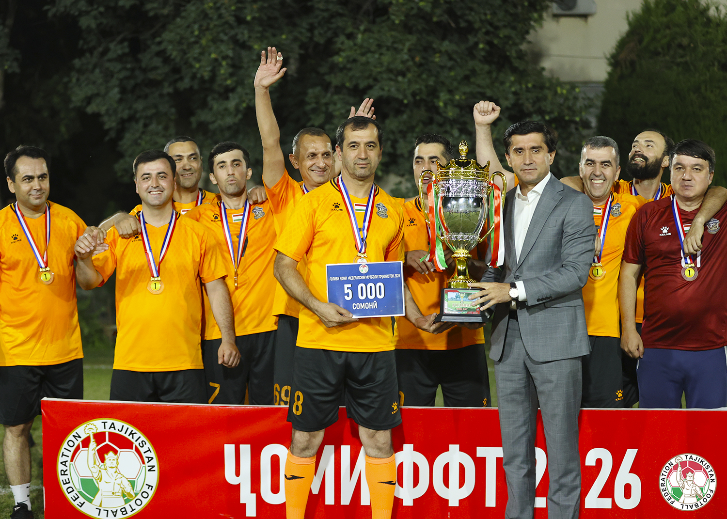 اختتمت في دوشانبي بطولة كرة القدم المصغرة لكأس الاتحاد الطاجيكي لكرة القدم 2026.